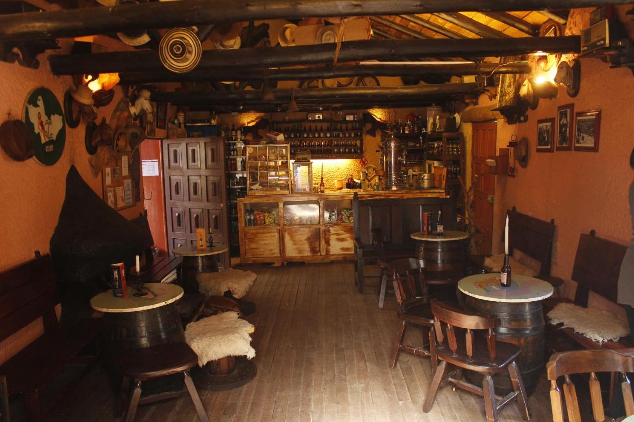 Hotel Calicanto Real Cafe Museo Mongui